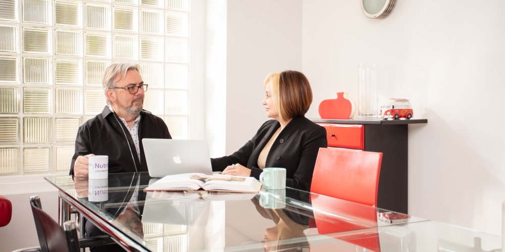 Image of Susan consulting employee